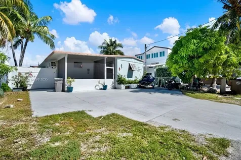 124 Valjean Lane Tavernier FL 33070