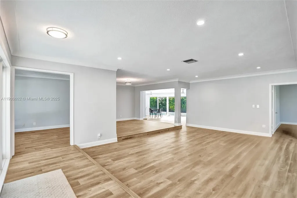 2031 NE 62nd Street Fort Lauderdale FL 33308