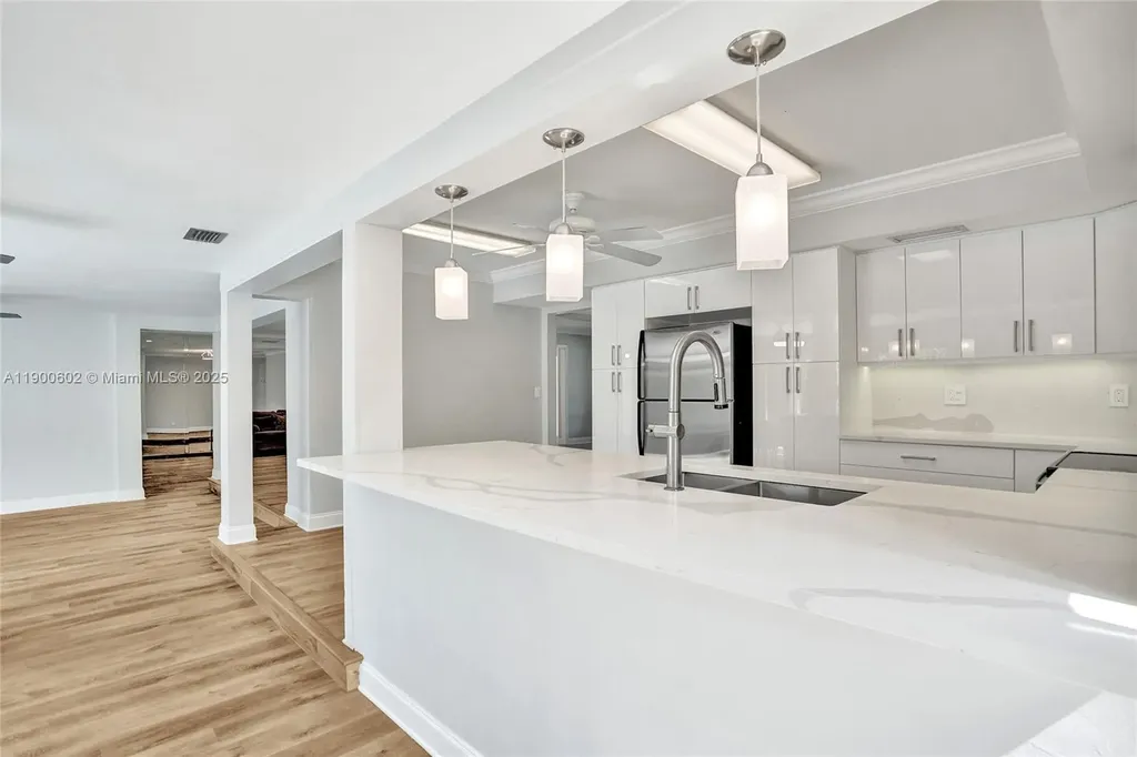 2031 NE 62nd Street Fort Lauderdale FL 33308