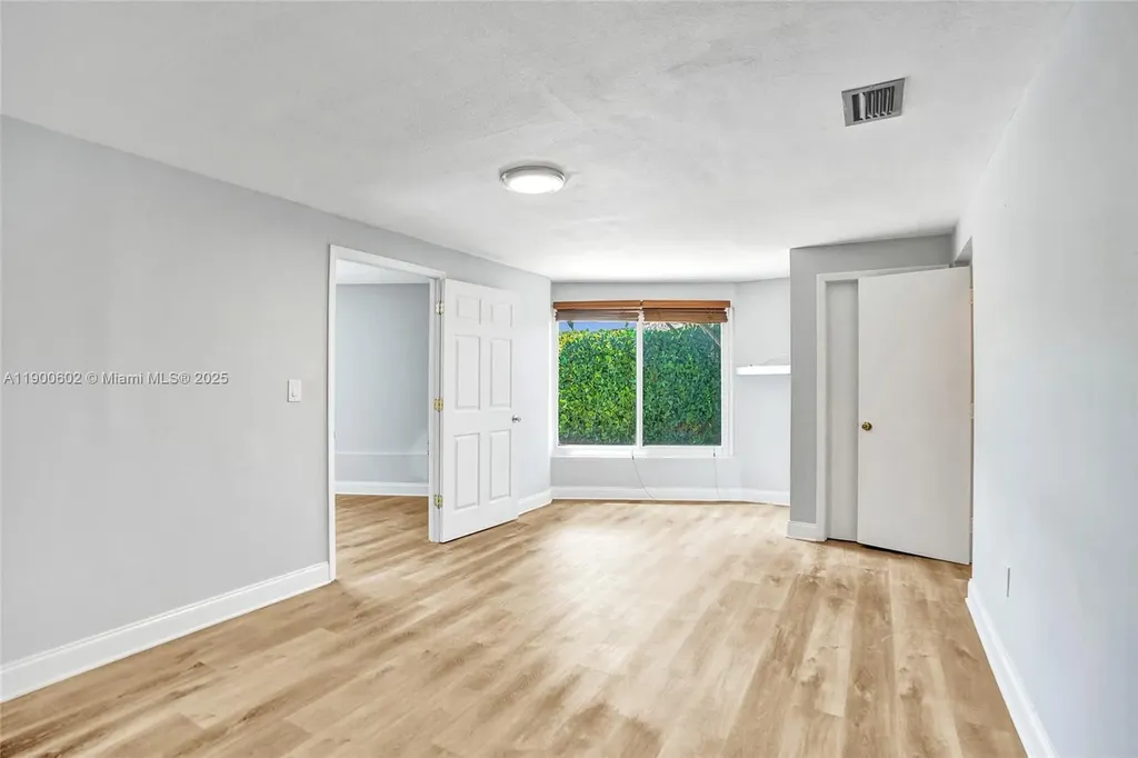 2031 NE 62nd Street Fort Lauderdale FL 33308