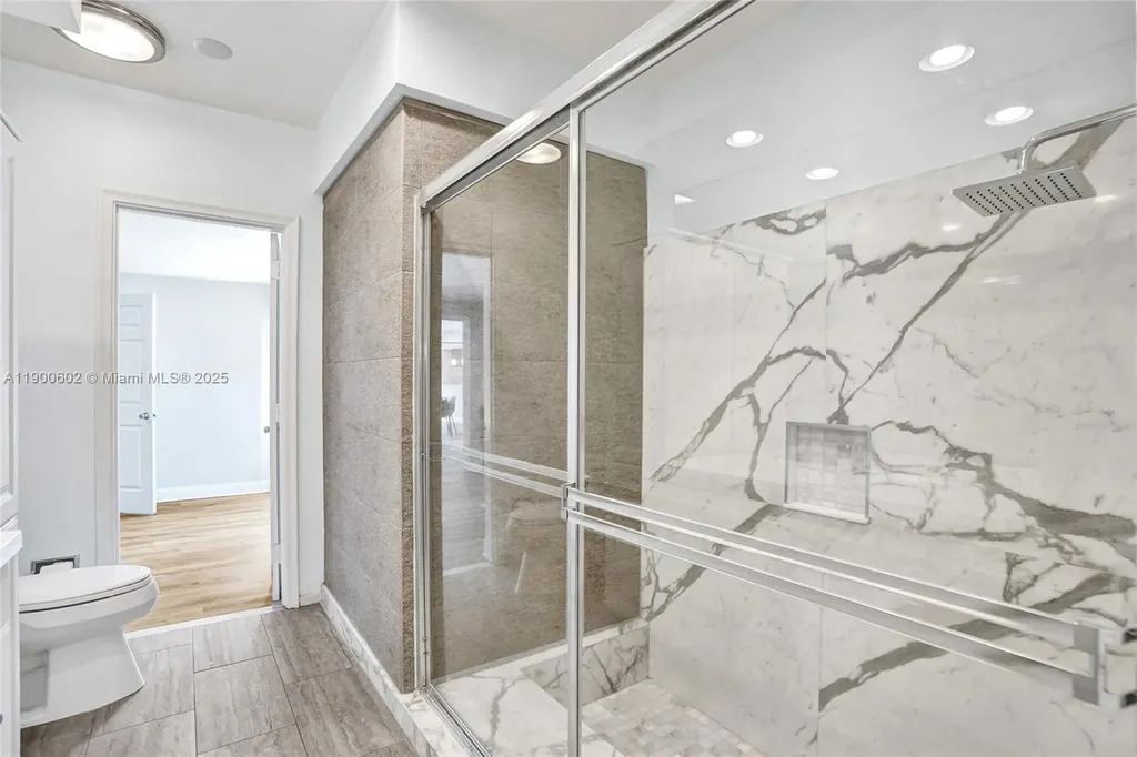 2031 NE 62nd Street Fort Lauderdale FL 33308