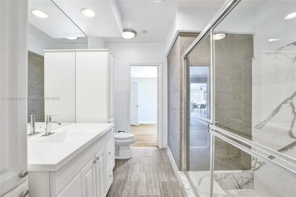 2031 NE 62nd Street Fort Lauderdale FL 33308