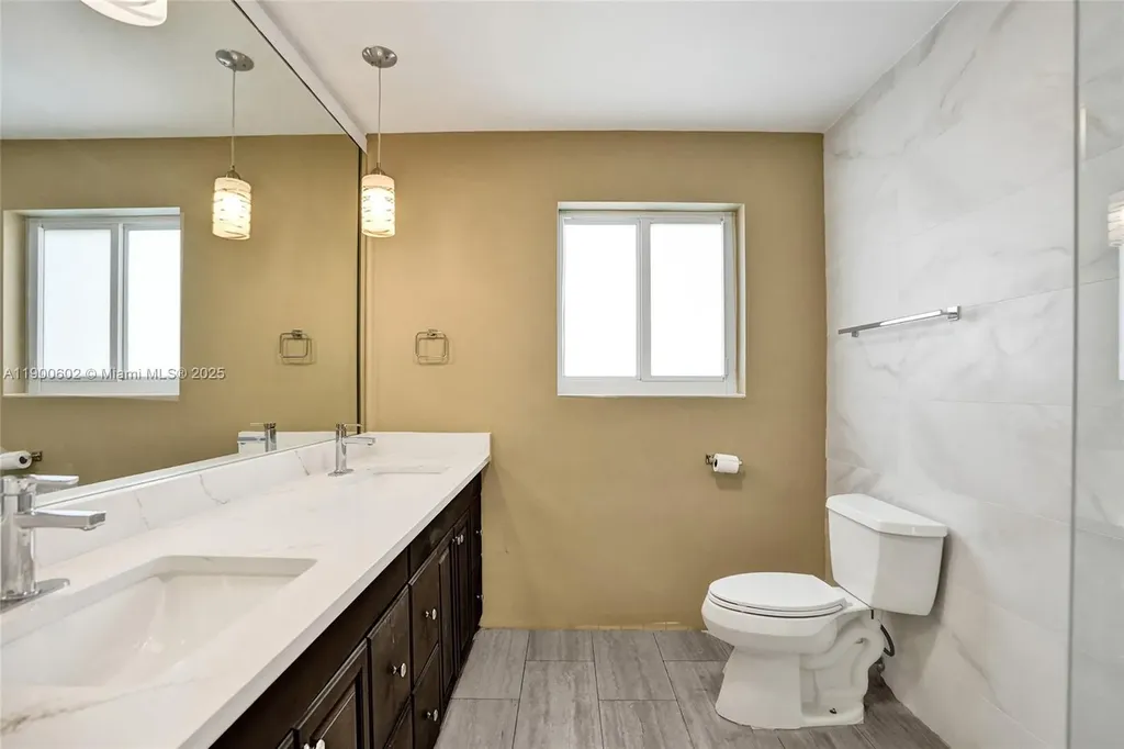 2031 NE 62nd Street Fort Lauderdale FL 33308