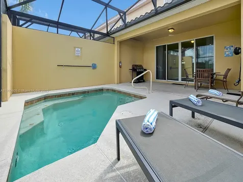 4635 Terrasonesta Drive Davenport FL 33837