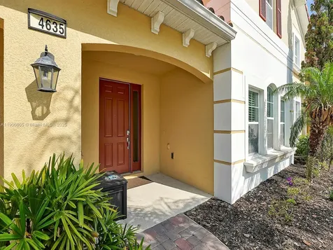 4635 Terrasonesta Drive Davenport FL 33837
