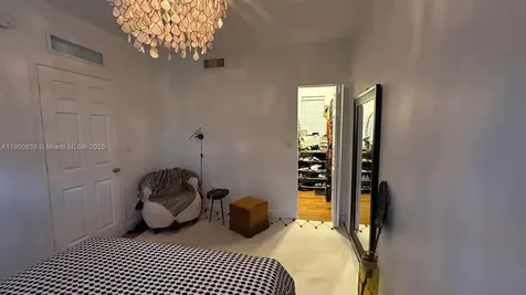 4812 Pine Tree Drive Miami Beach FL 33140