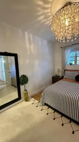 4812 Pine Tree Drive Miami Beach FL 33140