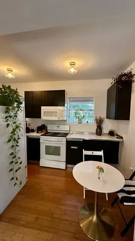 4812 Pine Tree Drive Miami Beach FL 33140
