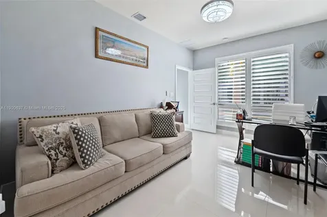 8363 NW 41st Street Doral FL 33166