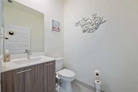 8363 NW 41st Street Doral FL 33166