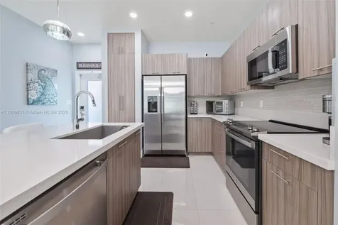 8363 NW 41st Street Doral FL 33166