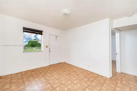 10015 SW 170th Terrace Miami FL 33157