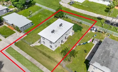 10015 SW 170th Terrace Miami FL 33157