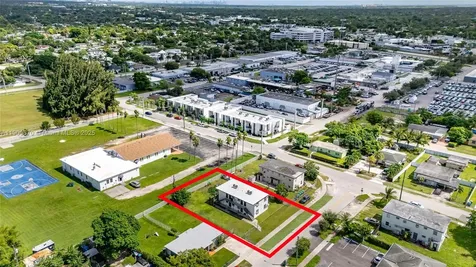 10015 SW 170th Terrace Miami FL 33157