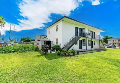 10015 SW 170th Terrace Miami FL 33157