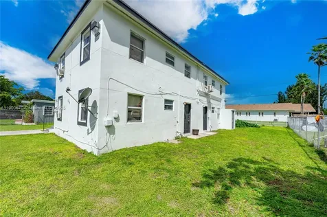 10015 SW 170th Terrace Miami FL 33157