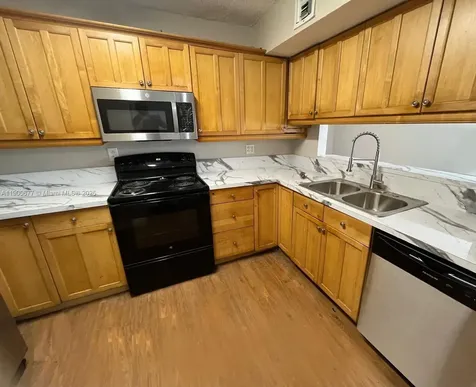3400 Foxcroft Road Miramar FL 33025