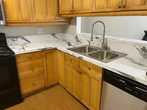 3400 Foxcroft Road Miramar FL 33025