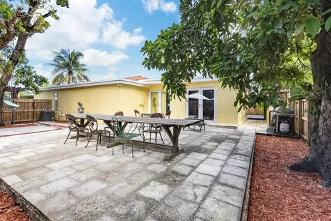 1200 SW 18th Street Miami FL 33145