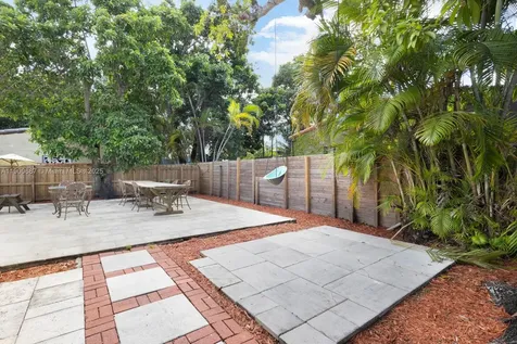 1200 SW 18th Street Miami FL 33145