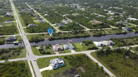 8584 Santa Cruz Drive Port Charlotte FL 33981