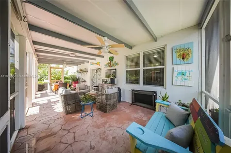 3076 SE 4th Court Homestead FL 33033