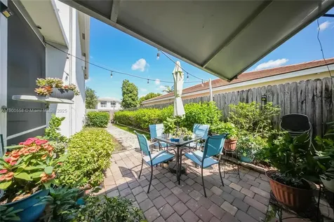 3076 SE 4th Court Homestead FL 33033
