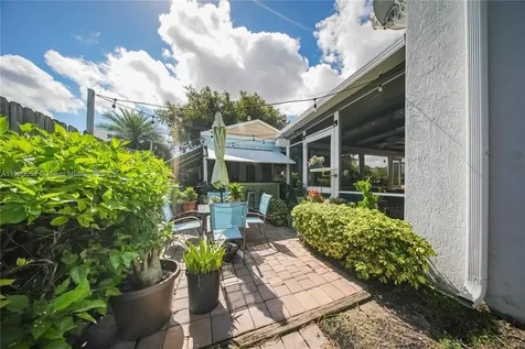 3076 SE 4th Court Homestead FL 33033