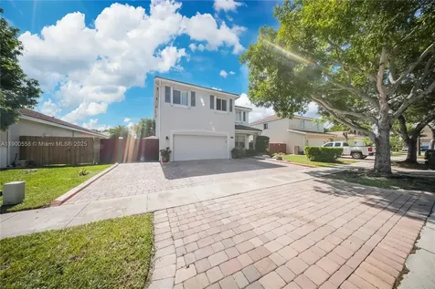 3076 SE 4th Court Homestead FL 33033