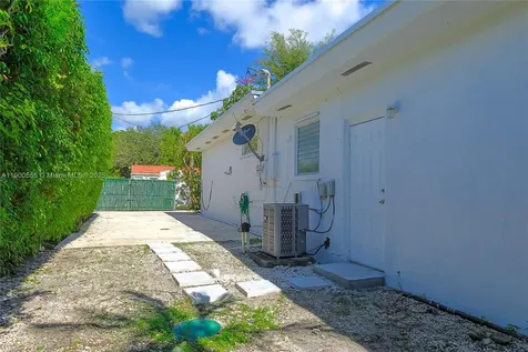 195 NW 103rd Street Miami Shores FL 33150