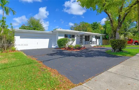 195 NW 103rd Street Miami Shores FL 33150