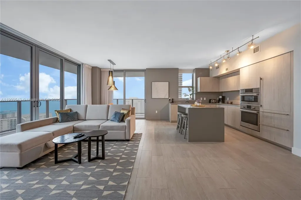 4010 S Ocean Drive Hollywood FL 33019