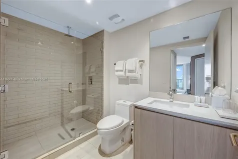 4010 S Ocean Drive Hollywood FL 33019