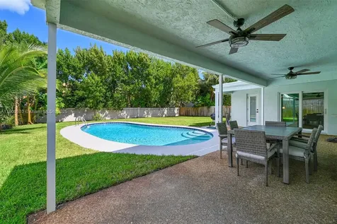 635 NE 15th Place Boynton Beach FL 33435