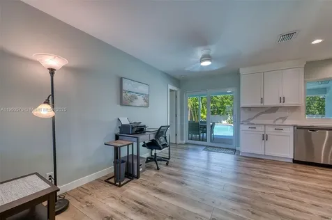 635 NE 15th Place Boynton Beach FL 33435