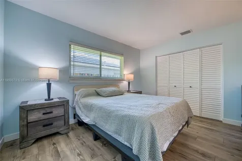 635 NE 15th Place Boynton Beach FL 33435