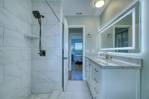 635 NE 15th Place Boynton Beach FL 33435