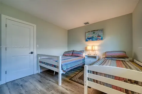 635 NE 15th Place Boynton Beach FL 33435