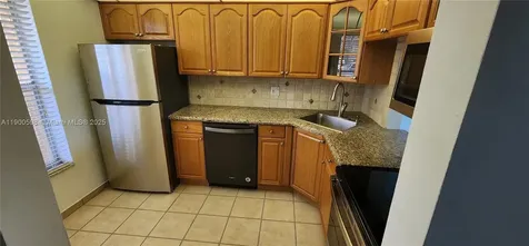 5940 NW 64 Th Avenue Tamarac FL 33319