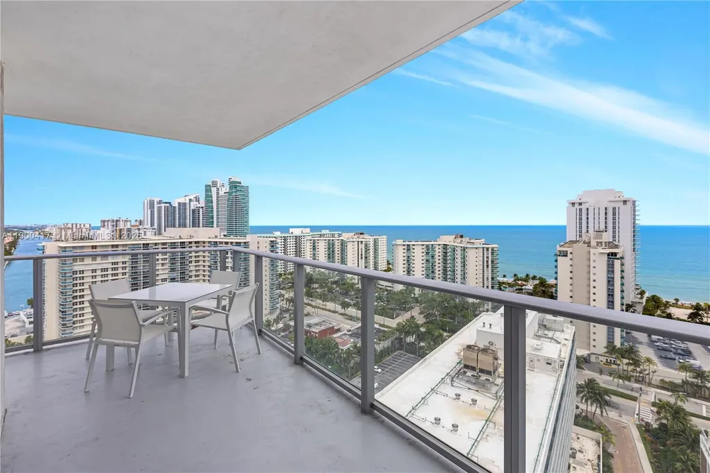 4010 S Ocean Drive Hollywood FL 33019