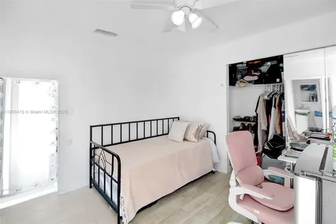 14880 SW 56th Terrace Miami FL 33193