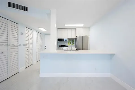 7900 NW 50th Street Lauderhill FL 33351