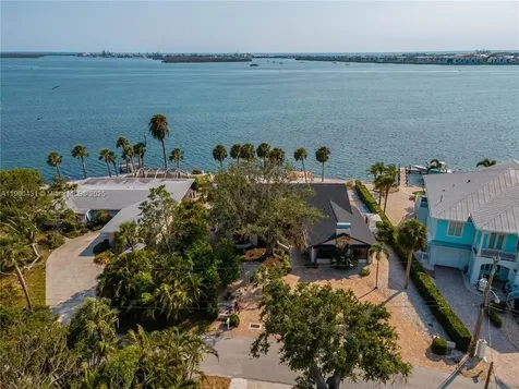 1476 Lemon Bay Drive Englewood FL 34223