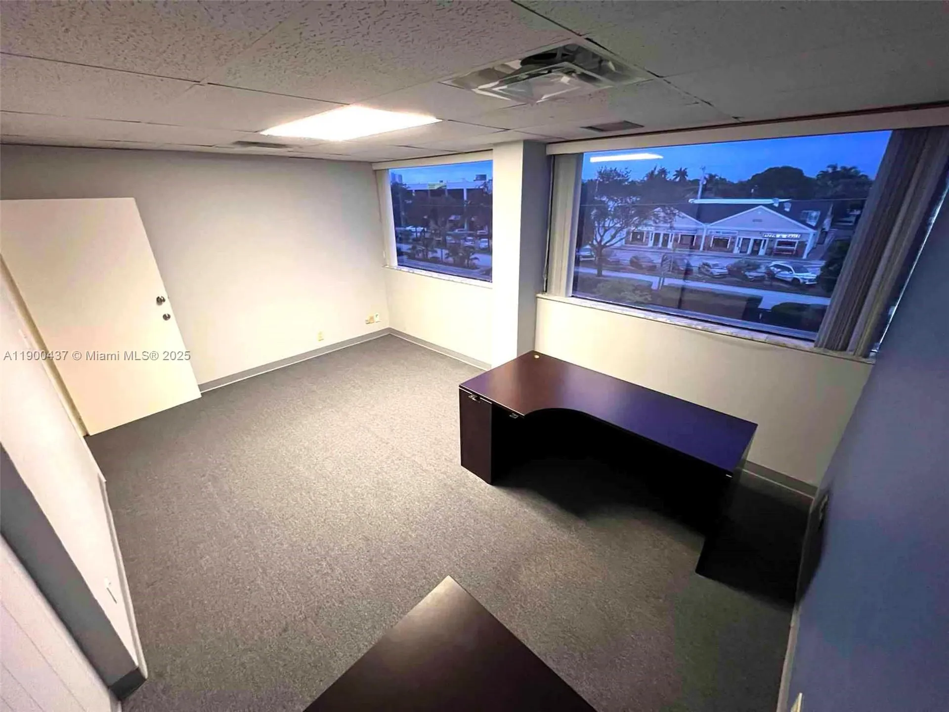 2727 E Oakland Park Boulevard Fort Lauderdale FL 33306