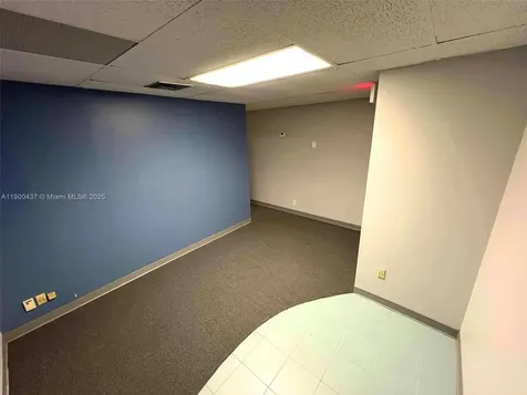 2727 E Oakland Park Boulevard Fort Lauderdale FL 33306