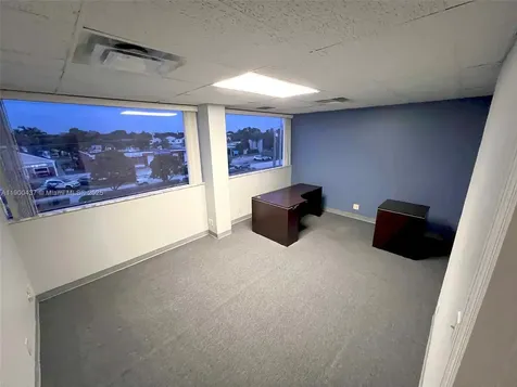 2727 E Oakland Park Boulevard Fort Lauderdale FL 33306
