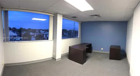 2727 E Oakland Park Boulevard Fort Lauderdale FL 33306