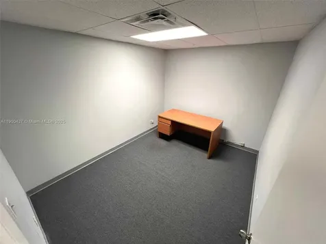 2727 E Oakland Park Boulevard Fort Lauderdale FL 33306