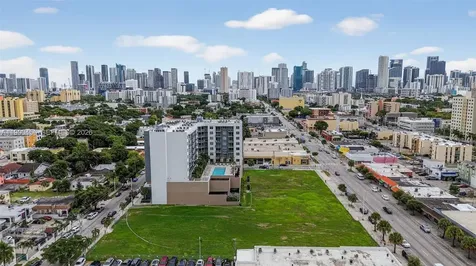 1110 NW 1 Street Miami FL 33128