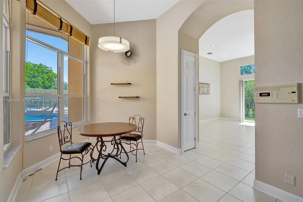 346 NW 118th Avenue Coral Springs FL 33071